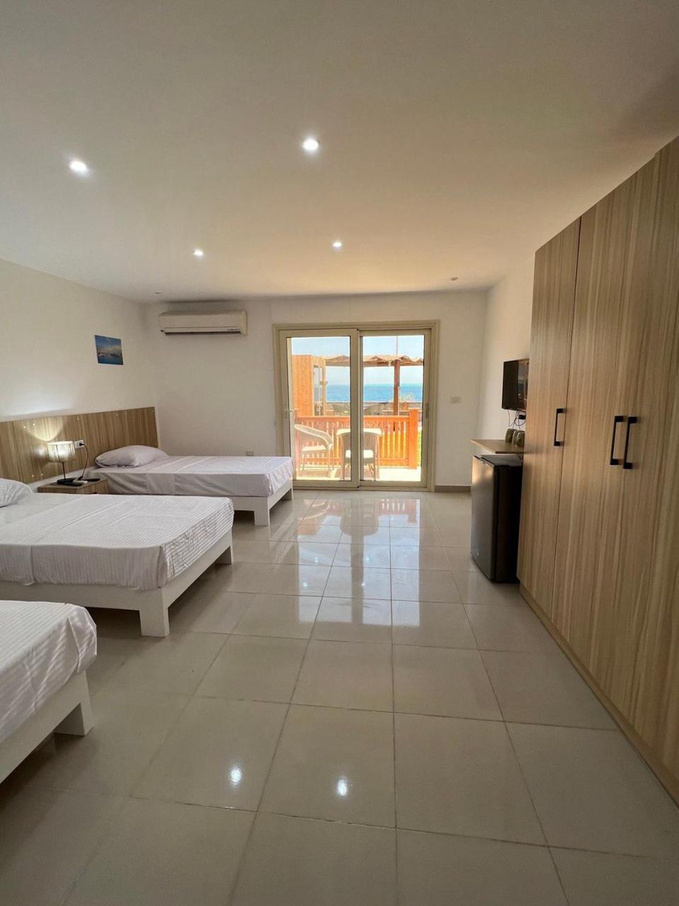 Lilly Lounge And Pool Accommodation For Adults Only Hurghada Exterior photo